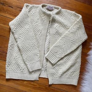 Vintage 70s cream sweater